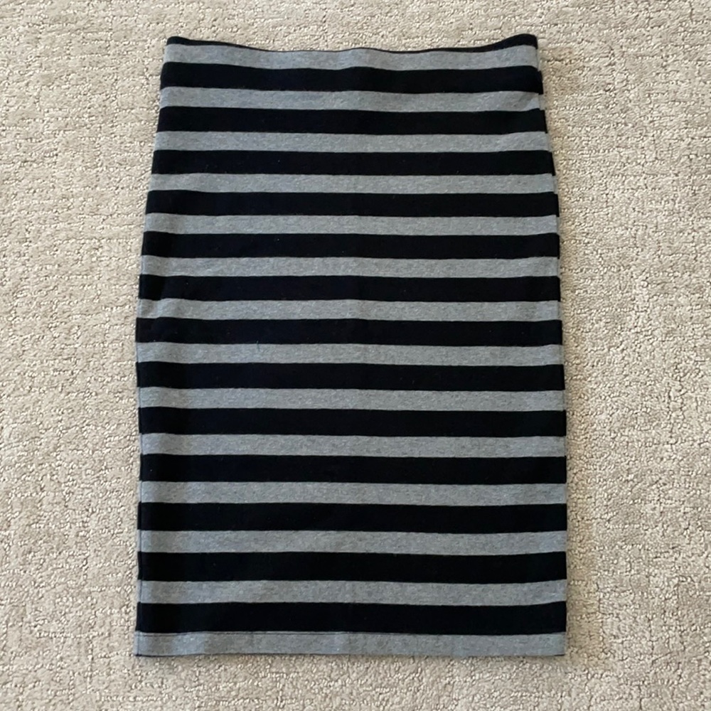 Forever 21 skirt